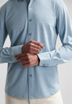  693 MEDIUM BLUE